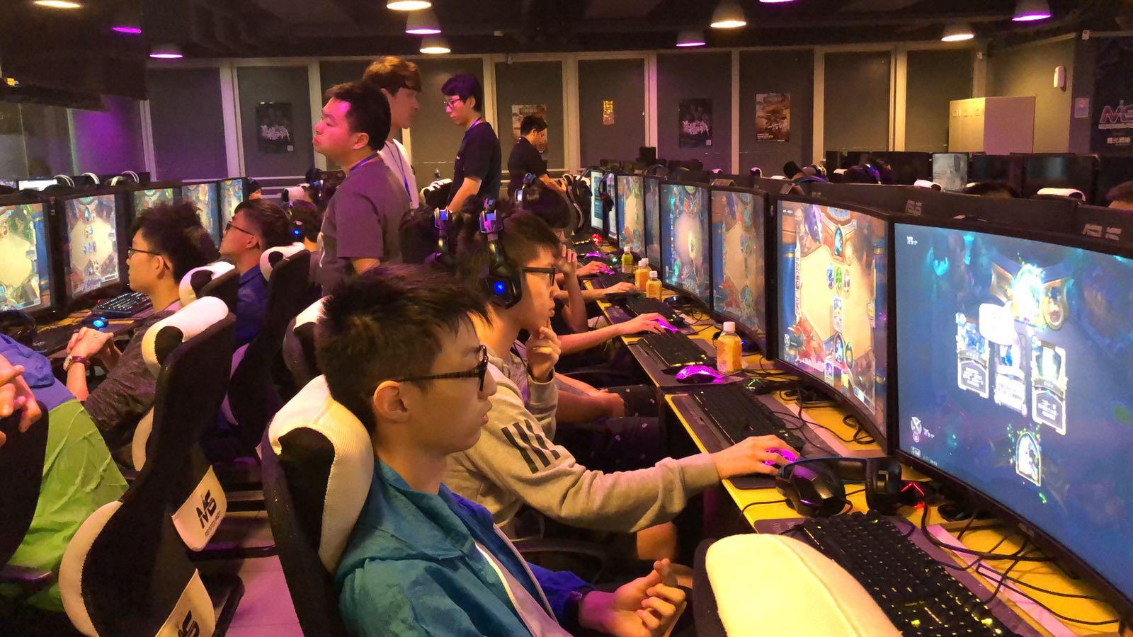 占据了领先 占据了领先