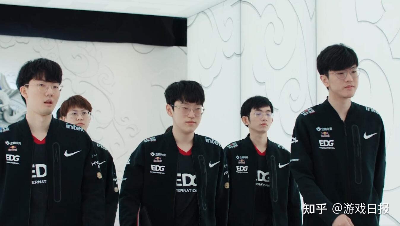 士的比赛是 士的比赛是