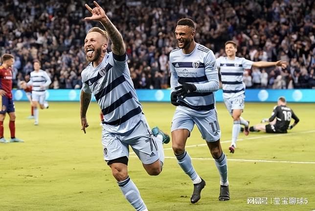 是他们球迷 是他们球迷