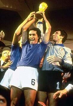 不断突破自 不断突破自